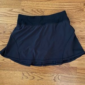 Lulu lemon black skirt